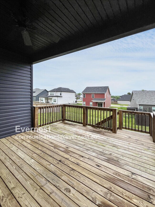 Building Photo - 805 Marksman Ct