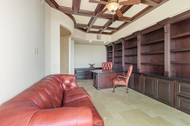 Building Photo - 9103 Alta Dr