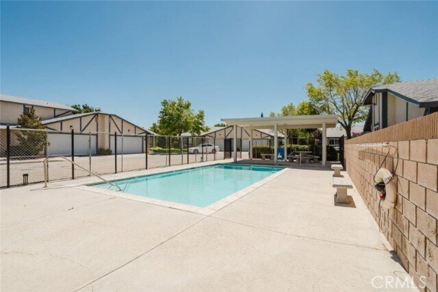 Building Photo - 43840 Bobby Jones Dr