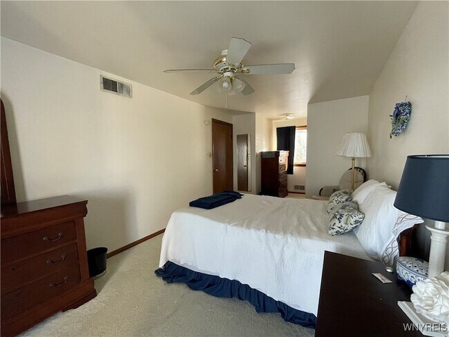 Building Photo - 1825 Winter Rd