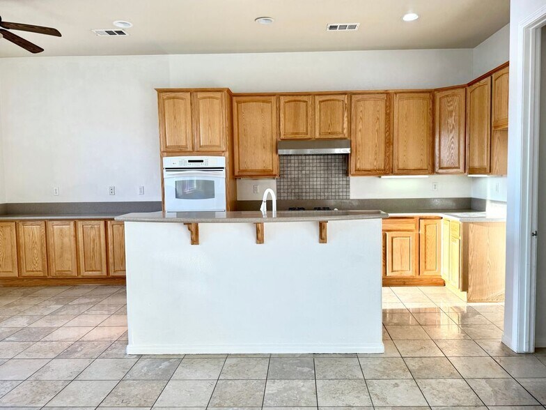 Building Photo - 11162 Datura Ln