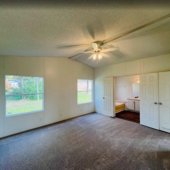 Building Photo - 127 County Road 3816