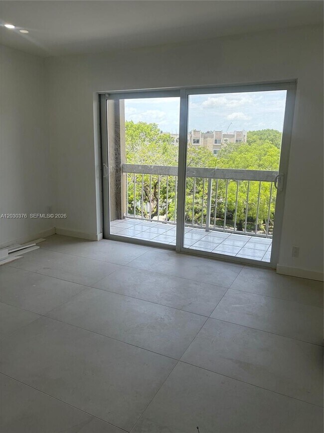 Building Photo - 7732 Camino Real
