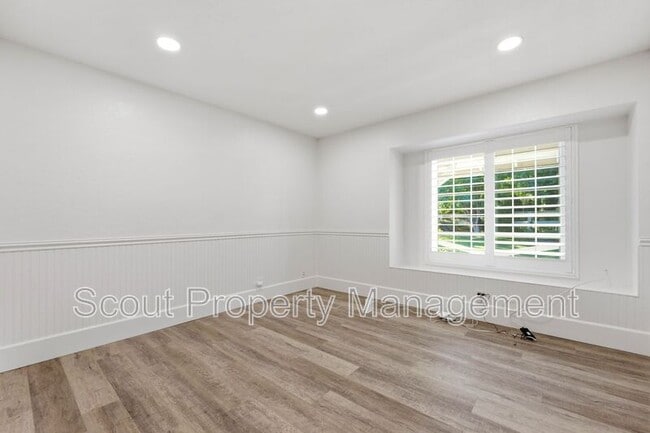 Building Photo - 30605 De Portola Rd