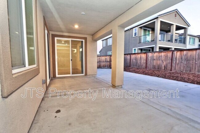 Building Photo - 3606 Nuestra Ave