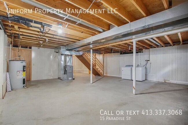 Building Photo - 15 Paradise St