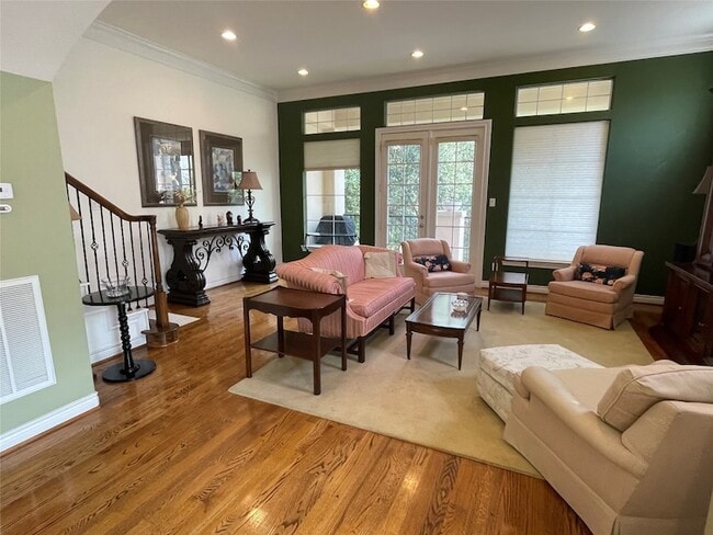 Building Photo - 9127 Harbor Hills Dr