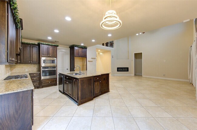 Building Photo - 11227 Dunstan Hill Dr