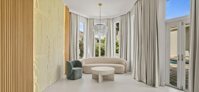 Building Photo - 3201 E Stonebrook Cir