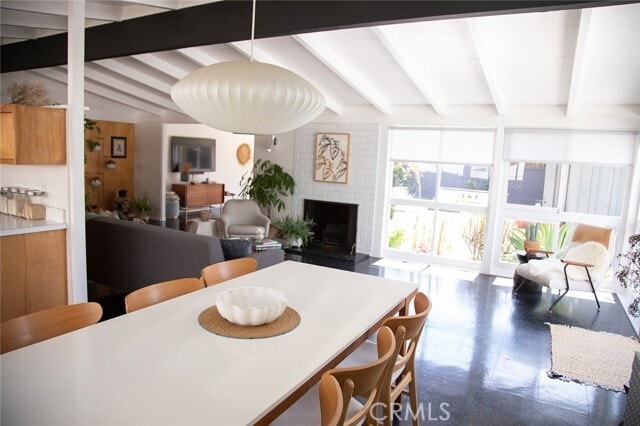 Building Photo - 3168 Stevely Ave