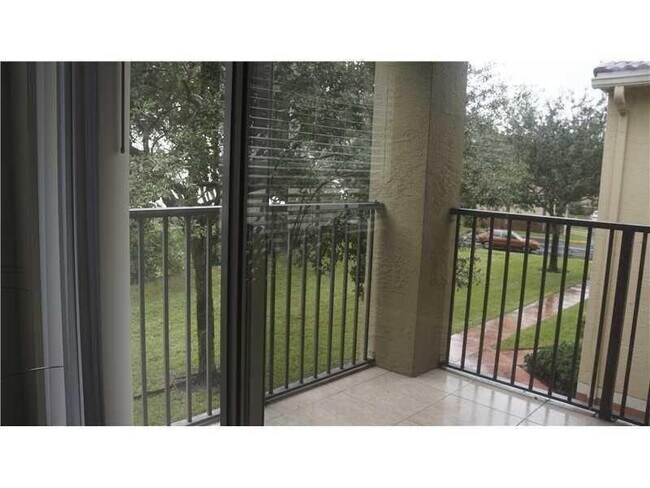 Building Photo - 10312 Fox Trail Rd S