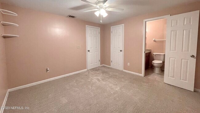 Building Photo - 10920 Witchaven St