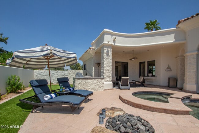 Building Photo - 6900 E Ironwood Dr