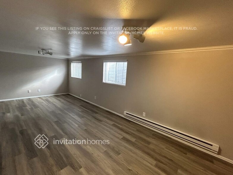 Building Photo - 4946 E 109th Ct