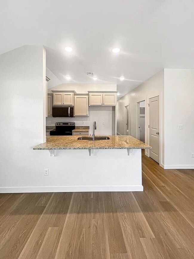 Building Photo - BRAND NEW 3 Bed, 2 Bath Home for Rent -  B...