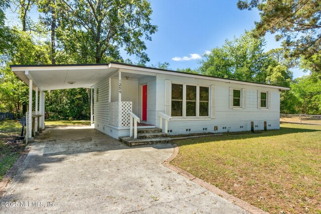 Primary Photo - 1254 De Paul Dr