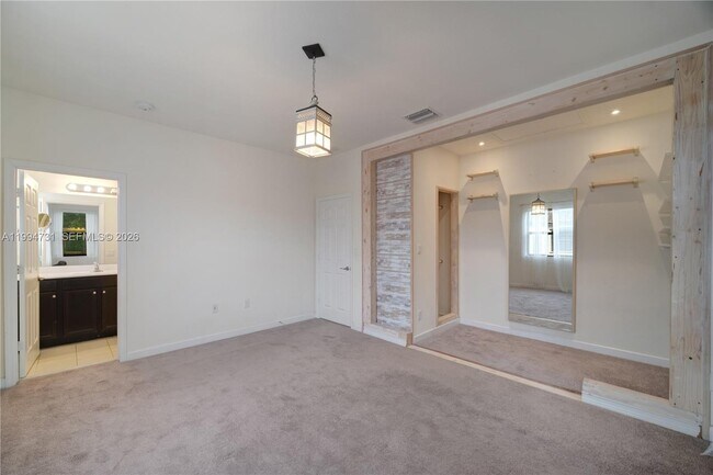 Building Photo - 11508 SW 248th Ln
