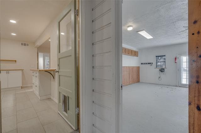 Building Photo - 3273 Lackland Rd