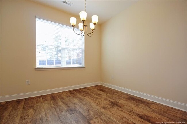 Building Photo - 154 Heatherwood Dr
