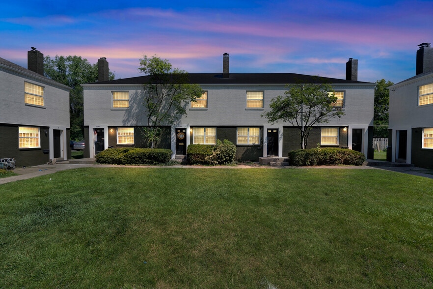 Exterior - Townhomes at Bexley