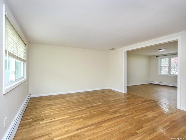 Building Photo - 39 Graywood Rd