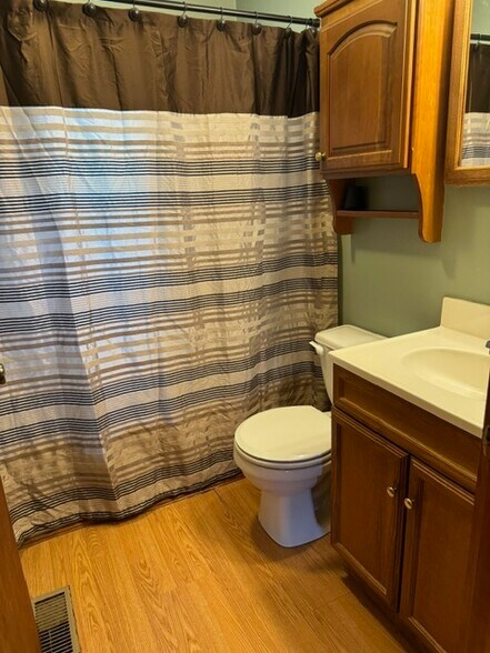 Building Photo - 4017 S Carey St