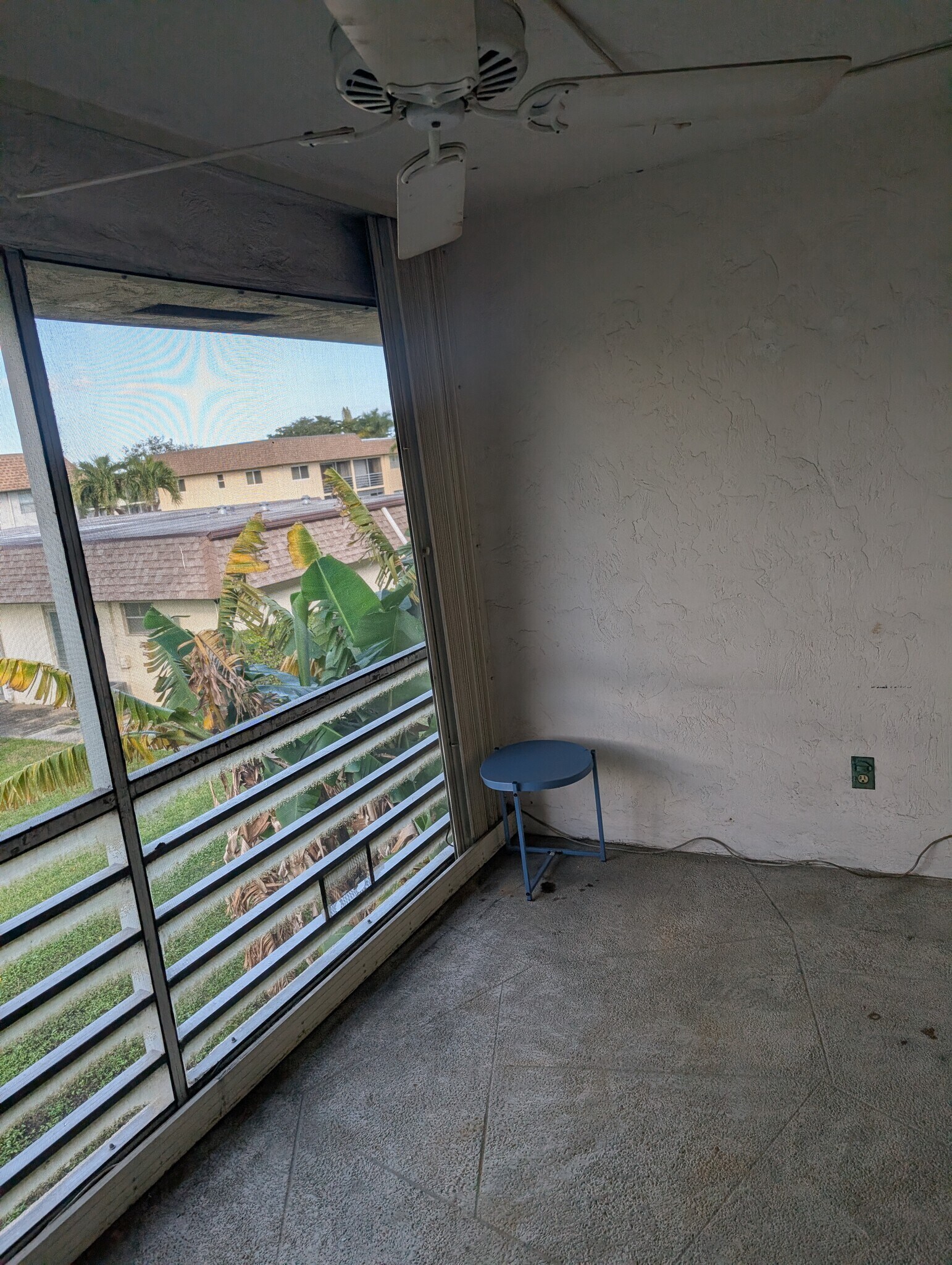 Building Photo - 9911 Sandalfoot Blvd