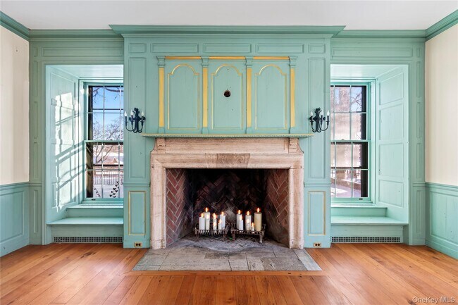 Building Photo - 203 Store Hill Rd