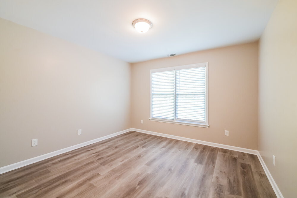 Building Photo - 343 Laurel Glen Crossing