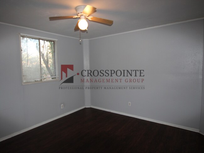 Building Photo - Now Available: 2 Bedroom, 1 Bath Home in Tyler, TX!
