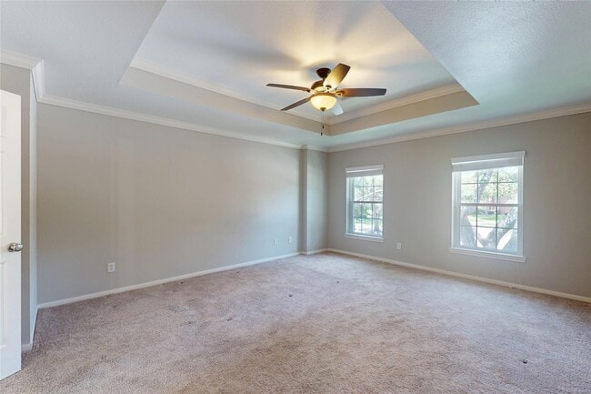 Building Photo - 23027 Lodgepoint Dr