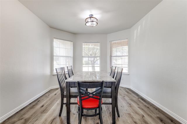 Building Photo - 1614 Pin Oak Trail