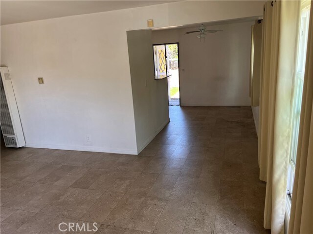 Building Photo - 680 W 18th St