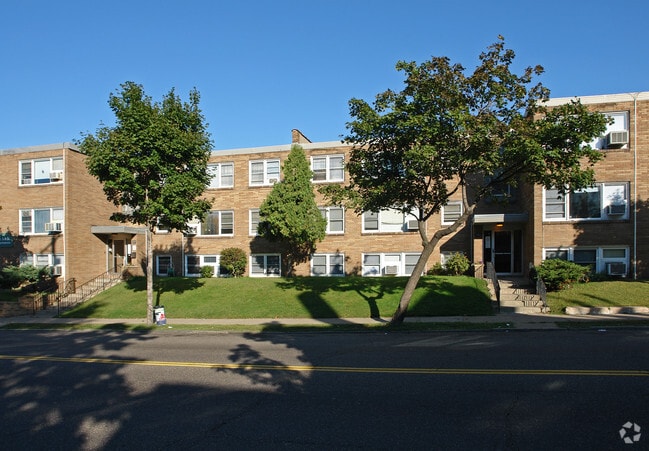 Building Photo - Jamar East Rentals