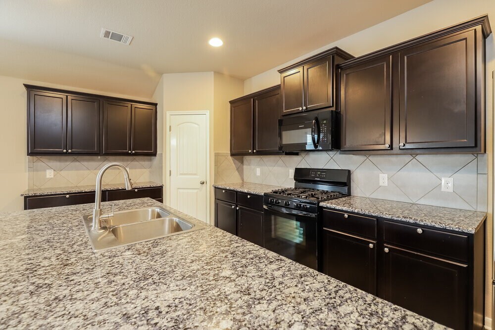 Building Photo - 2677 McCrae