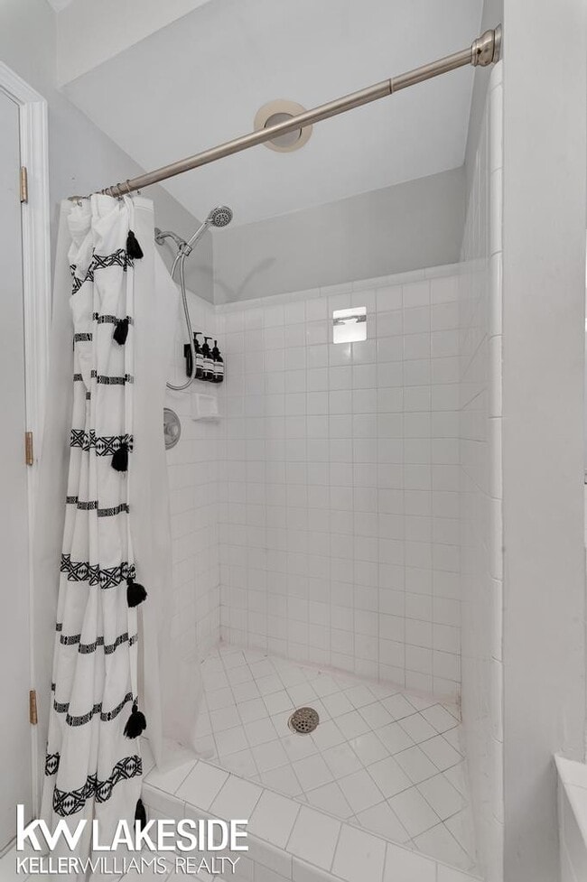 Building Photo - 51460 Blue Spruce Dr