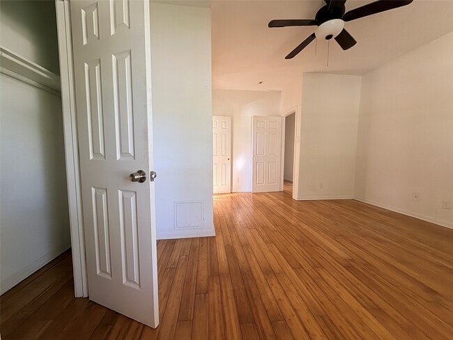 Building Photo - 12514 Safeguard St