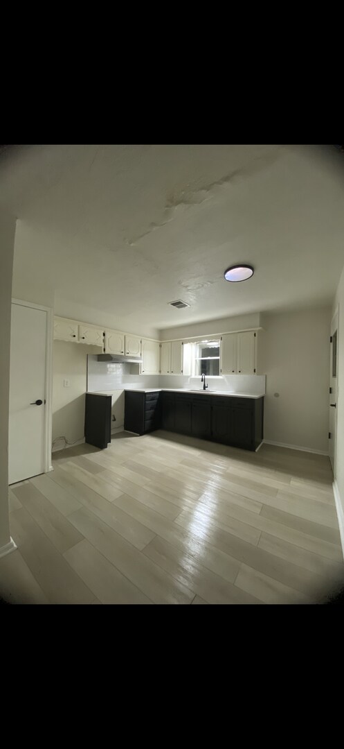 Building Photo - 4 Bedroom Rent to Own Home Available!