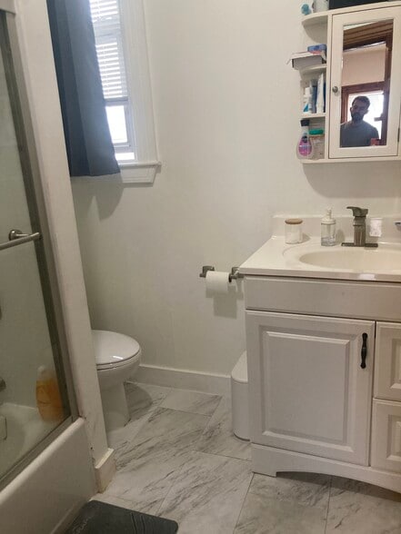 Building Photo - 3 Nira Ave