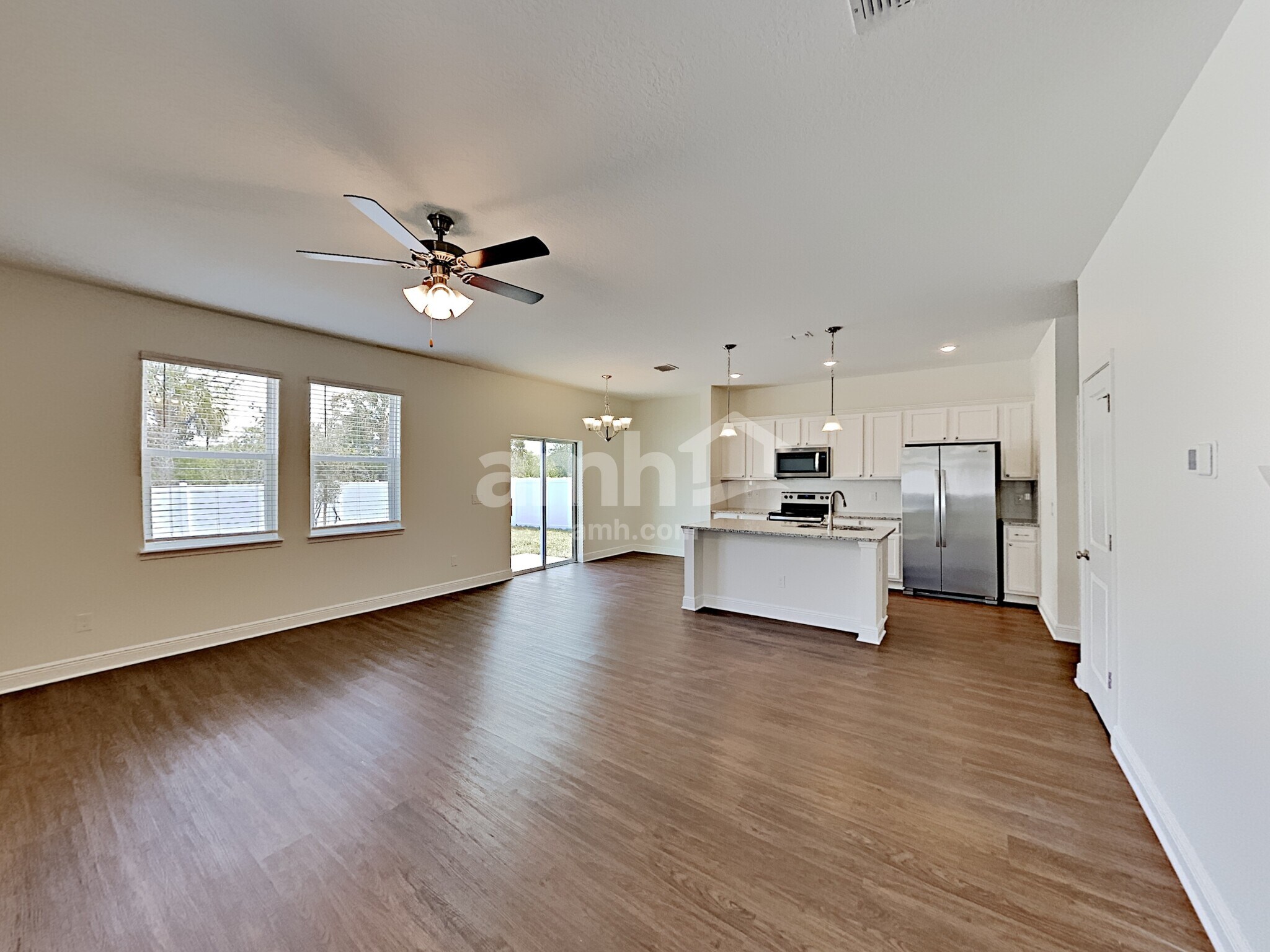 Building Photo - 1337 Celery Ave