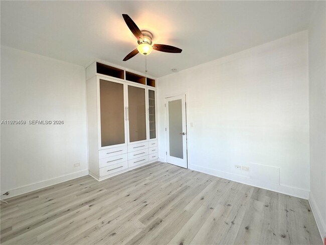 Building Photo - 840 10th St