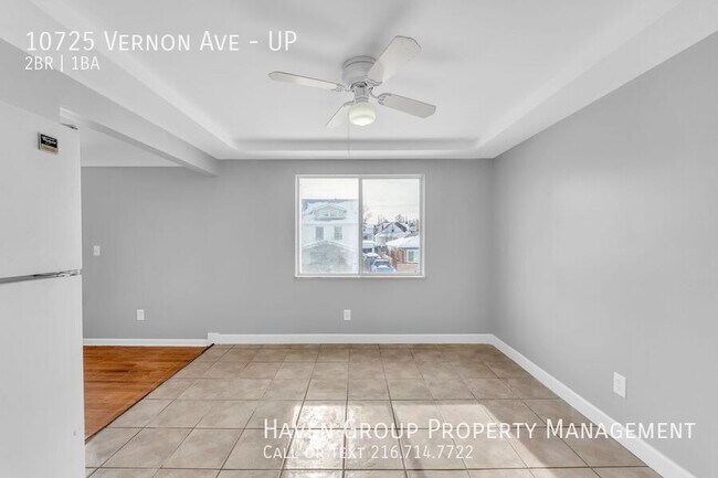 Building Photo - 10725 Vernon Ave