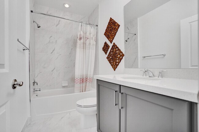 Building Photo - 1842 Sandpiper Pointe Pl