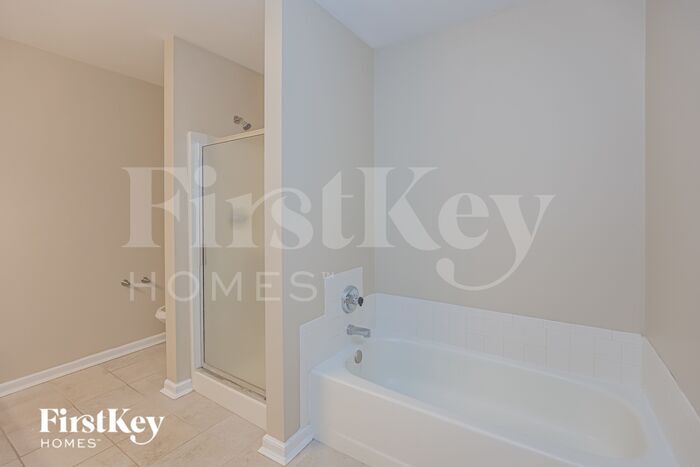 Building Photo - 9742 Coventry Ct
