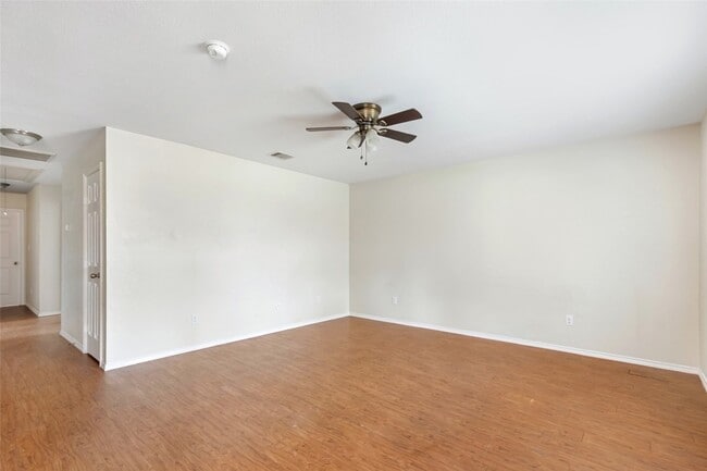 Building Photo - 1018 Glendale St