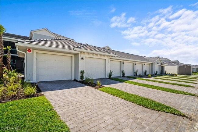 Building Photo - 15195 Bluffton Ln