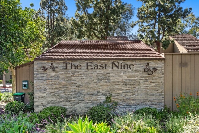 Building Photo - 31461 E Nine Dr
