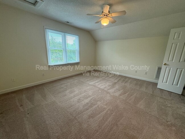 Building Photo - 4328 Bartholomew Cir