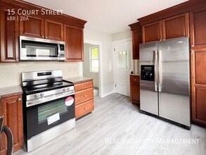 Building Photo - 15 Court St