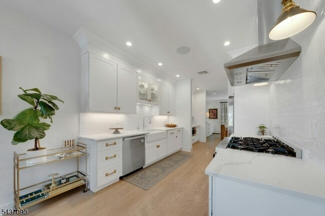 Building Photo - 224 Barnstable Dr